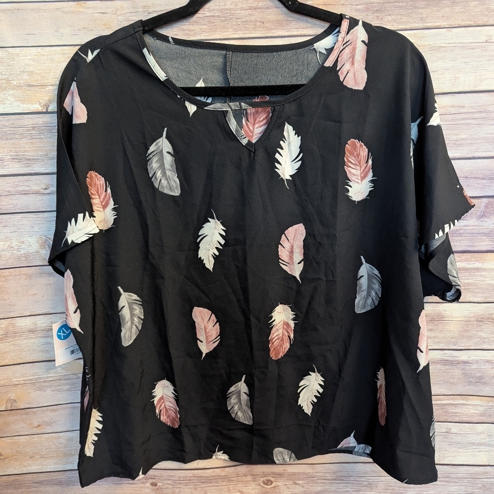 NWT, Feather Accent Blouse Sz 1XL